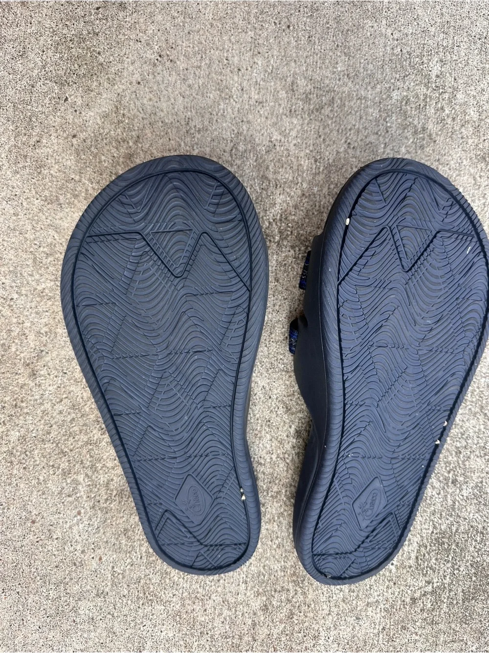 Chaco Men's Chillos Slides in blue and grey Slip on Sandals Size 10 (A45)